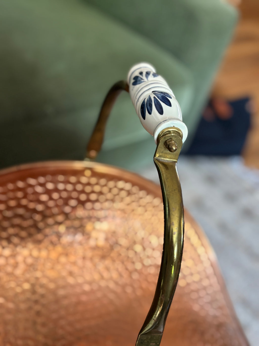 Vintage Copper Log Holder with Delft Handle